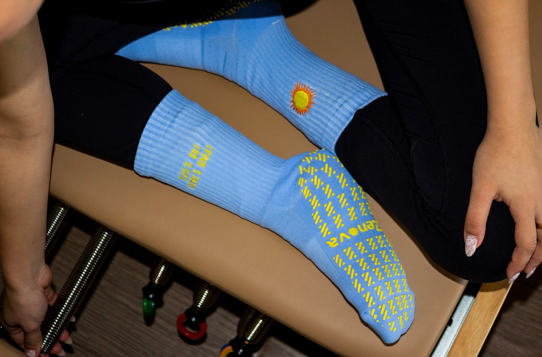 Sun´s Out Grip Socks
