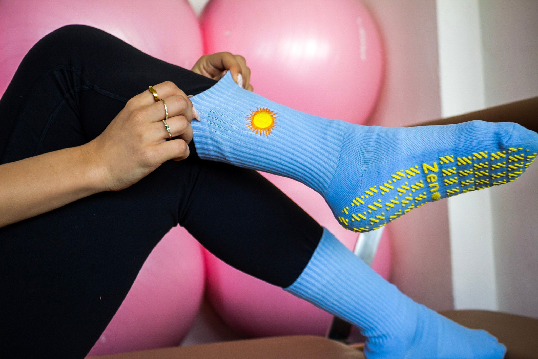 Sun´s Out Grip Socks